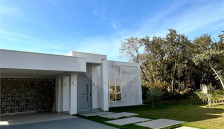 Casa à venda com 3 quartos, sendo 1 suíte,  no condomínio Santa Mônica, Itu - SP
