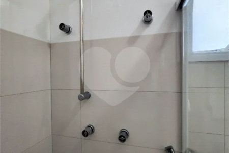 Apartamento à venda com 3 suítes em Santana, São Paulo, SP