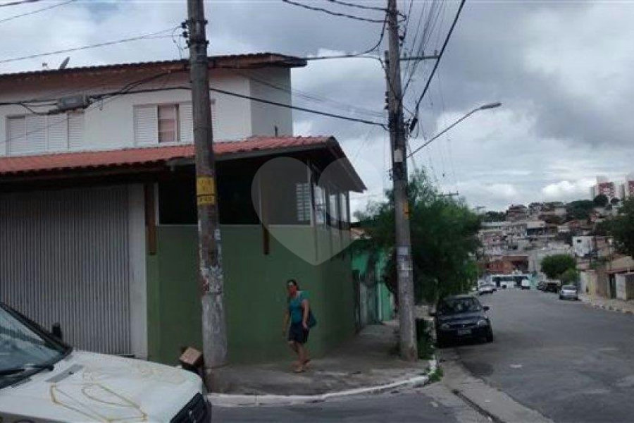 Sobrado à venda com 3 quartos, sendo 1 suíte, em Limão, São Paulo, SP