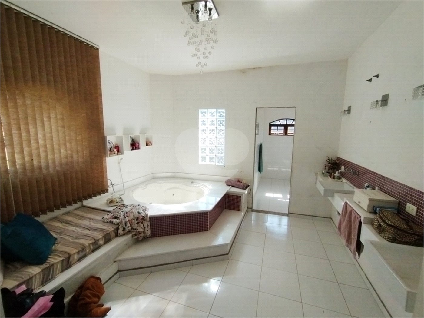 Casa à venda com 4 quartos, sendo 1 suíte, em Jardim Marica, Mogi das Cruzes, SP