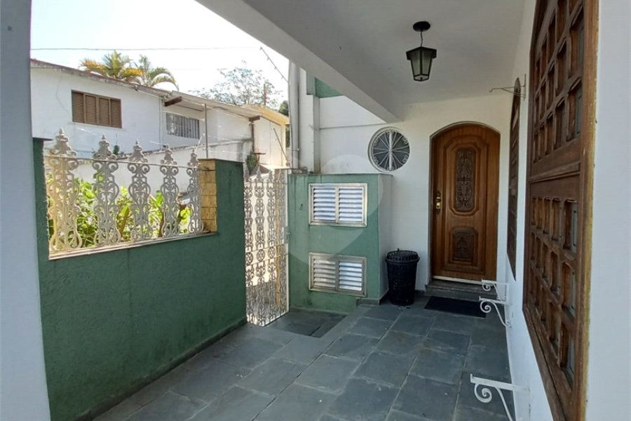 Sobrado à venda com 3 quartos, sendo 1 suíte, em Horto, São Paulo, SP
