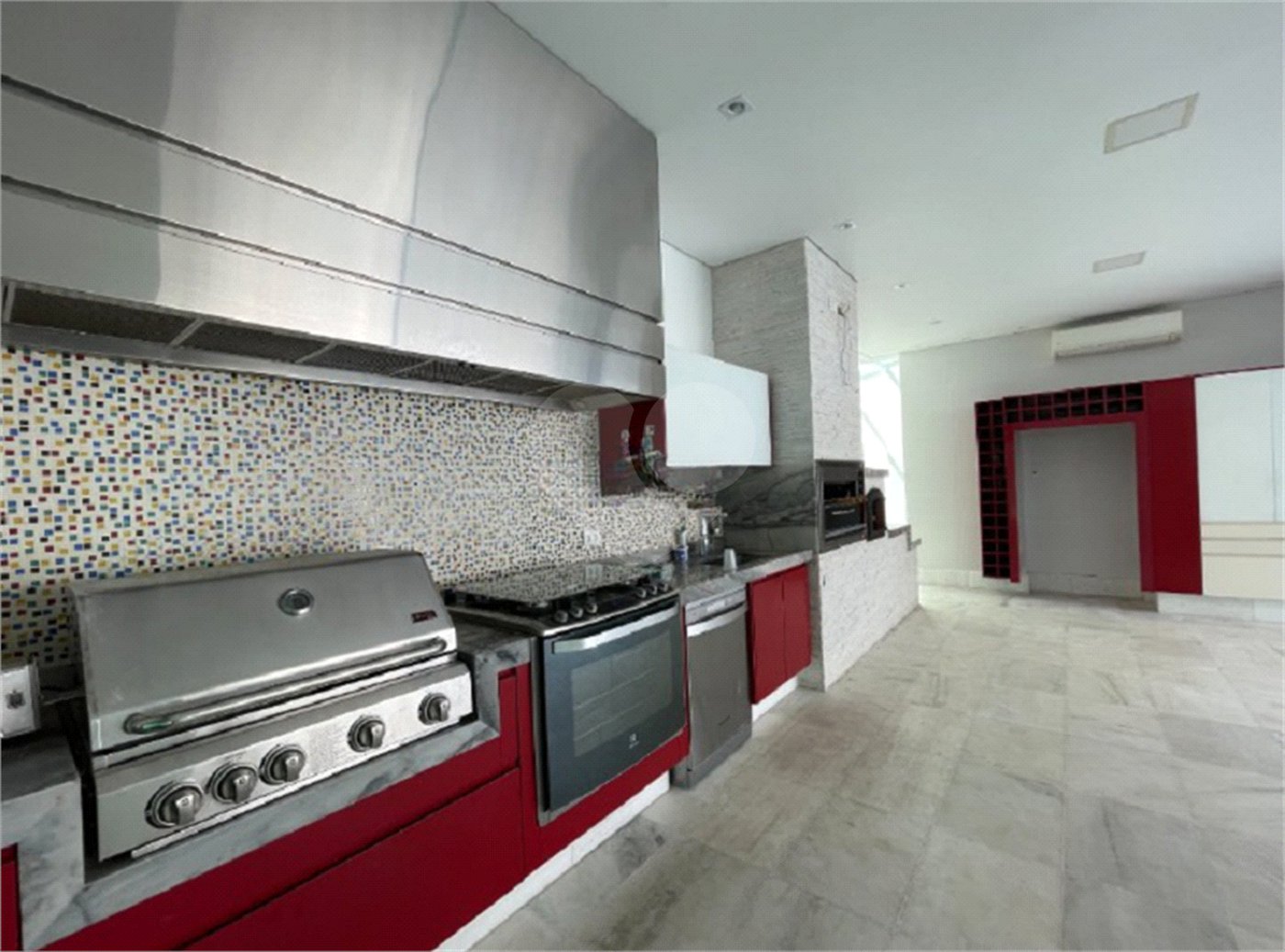 Casa à venda com 4 suítes em Jardim Imperial Hills Iii, Arujá, SP