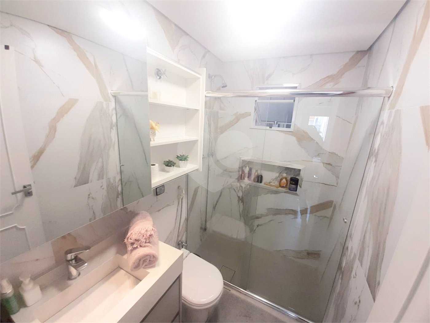 Apartamento à venda com 3 quartos em Moema, São Paulo, SP