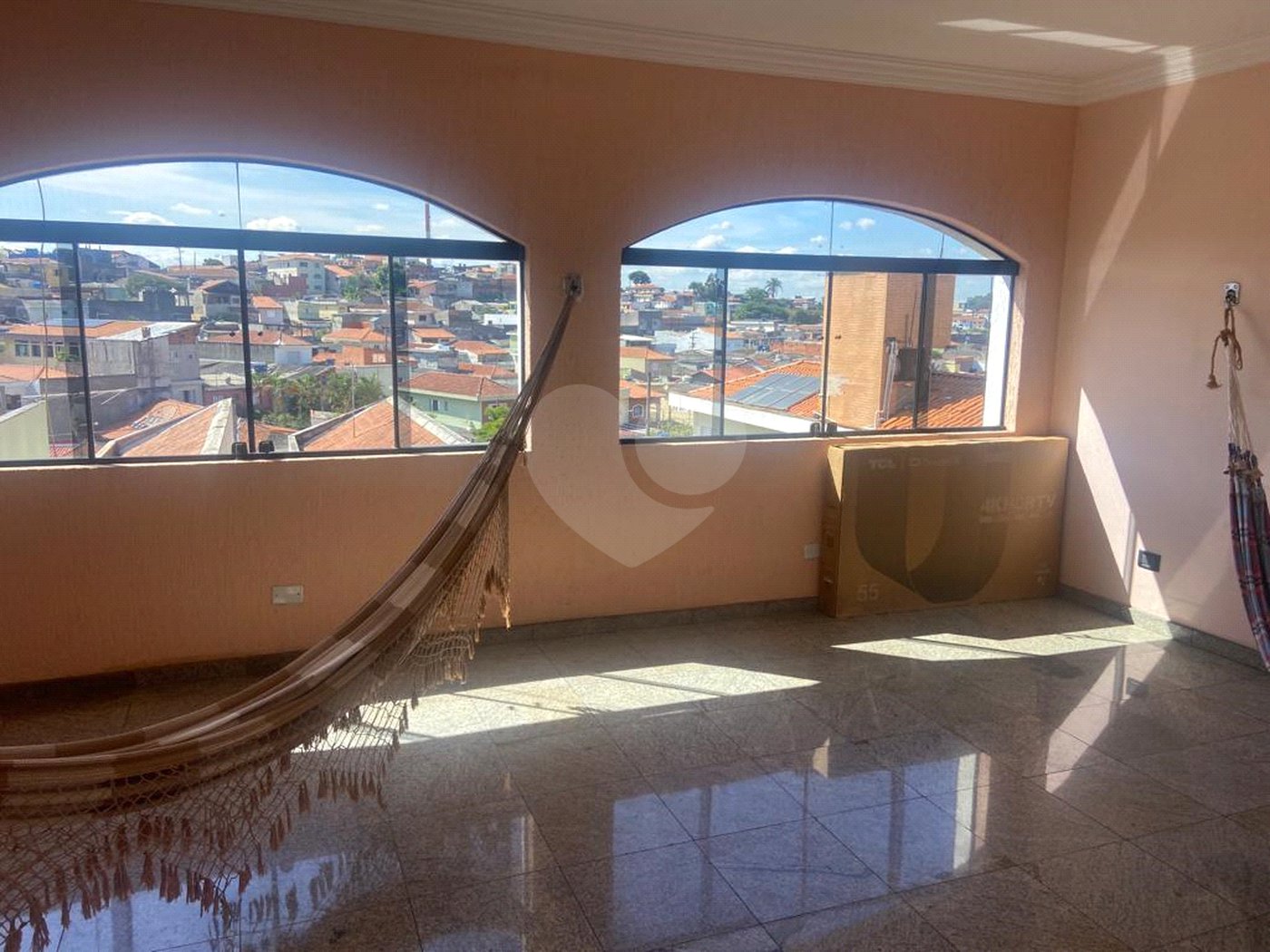 Sobrado à venda com 3 suítes em Tremembé, São Paulo, SP