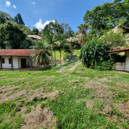 Casa à venda com 3 quartos, sendo 1 suíte, no condomínio São Joaquim, Vinhedo - SP