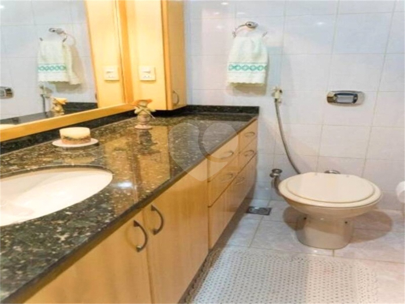 Apartamento à venda com 4 quartos, sendo 2 suítes,  em Tijuca, Rio de Janeiro, RJ