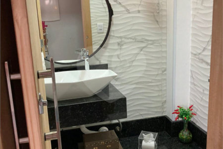 Casa à venda com 3 quartos, sendo 1 suíte, em Vila Zanforlin, Torrinha, SP