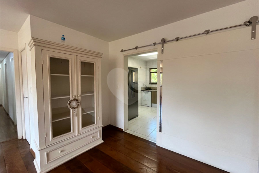 Apartamento à venda com 3 quartos, sendo 1 suíte, em Tremembé, São Paulo, SP