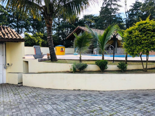 Casa Térrea à venda com 3 quartos, sendo 1 suíte,  em Serra da Cantareira, Mairiporã, SP