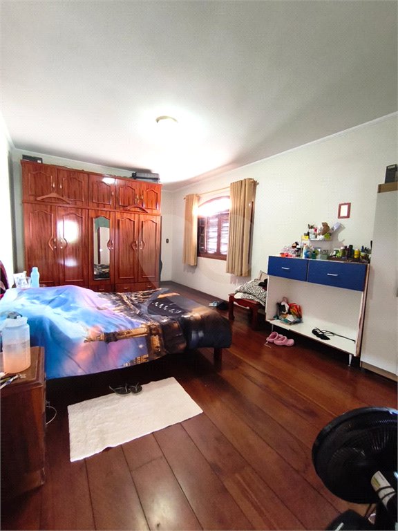 Sobrado à venda com 4 suítes em Santana, São Paulo, SP