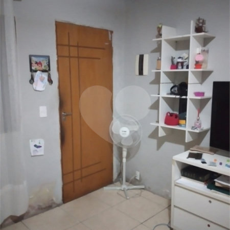 Casa à venda com 4 quartos, sendo 1 suíte, em Jardim das Palmas, São Paulo, SP