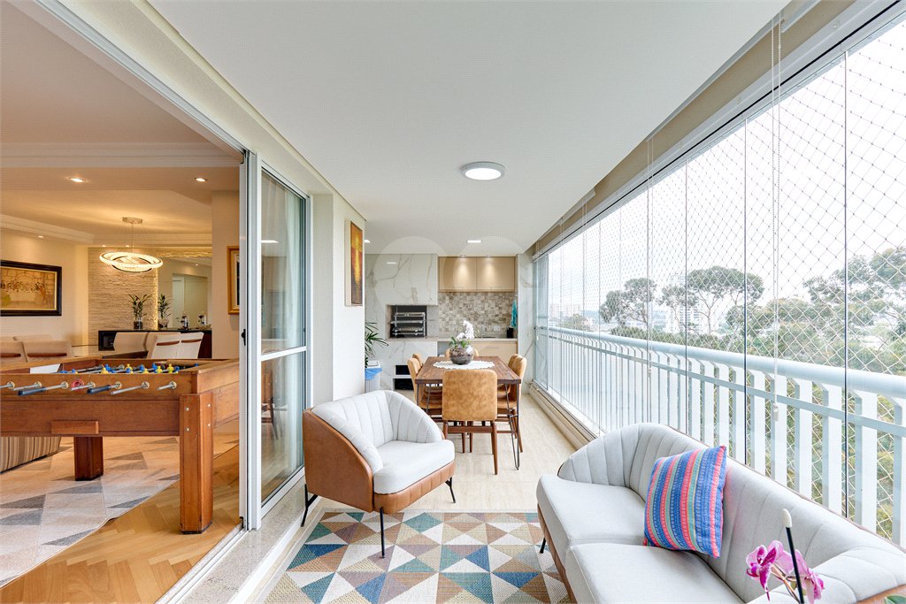 Apartamento à venda com 4 suítes em Jardim Marajoara, São Paulo, SP