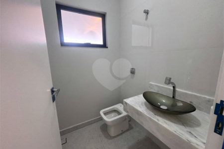 Casa à venda com 3 suítes no condomínio Campos do Conde I e II, Sorocaba - SP