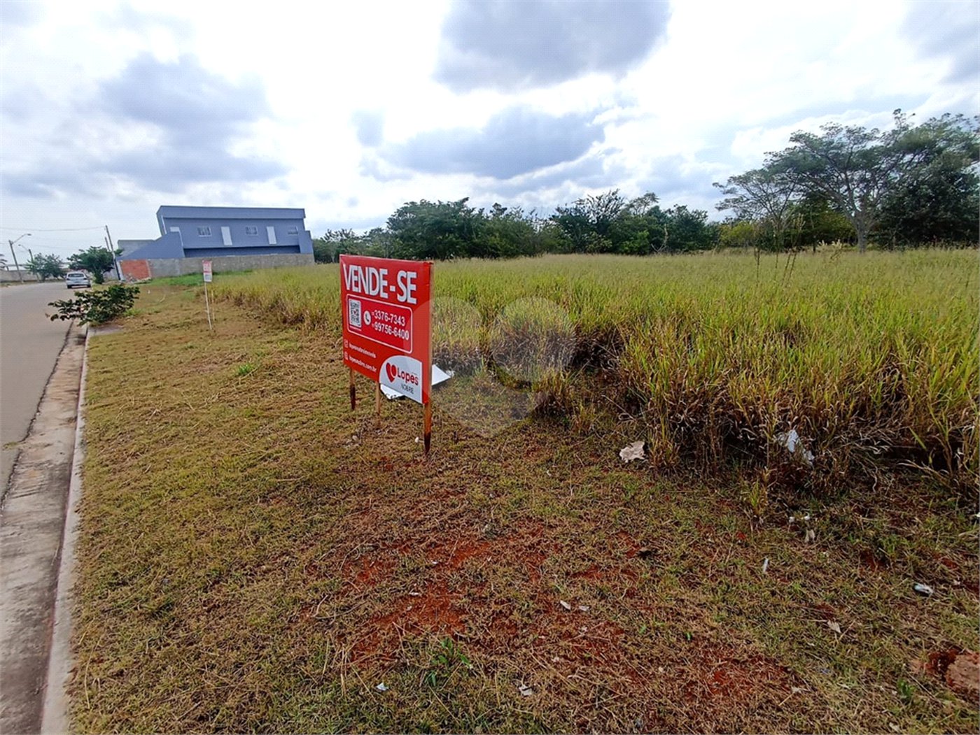 Terreno à venda em Vila Asem, Itapetininga, SP