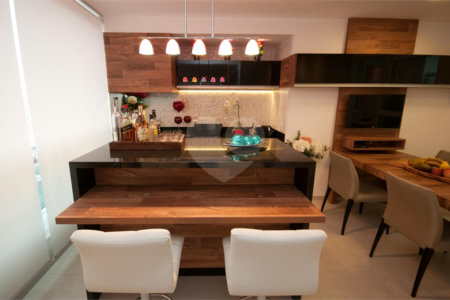 Apartamento à venda com 4 quartos, sendo 3 suítes, em Vila Romana, São Paulo, SP