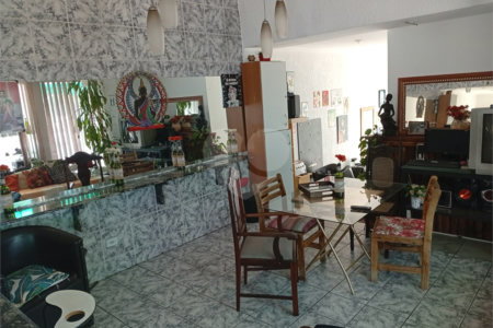 Casa à venda com 4 quartos, sendo 1 suíte, no Centro, Sorocaba, SP
