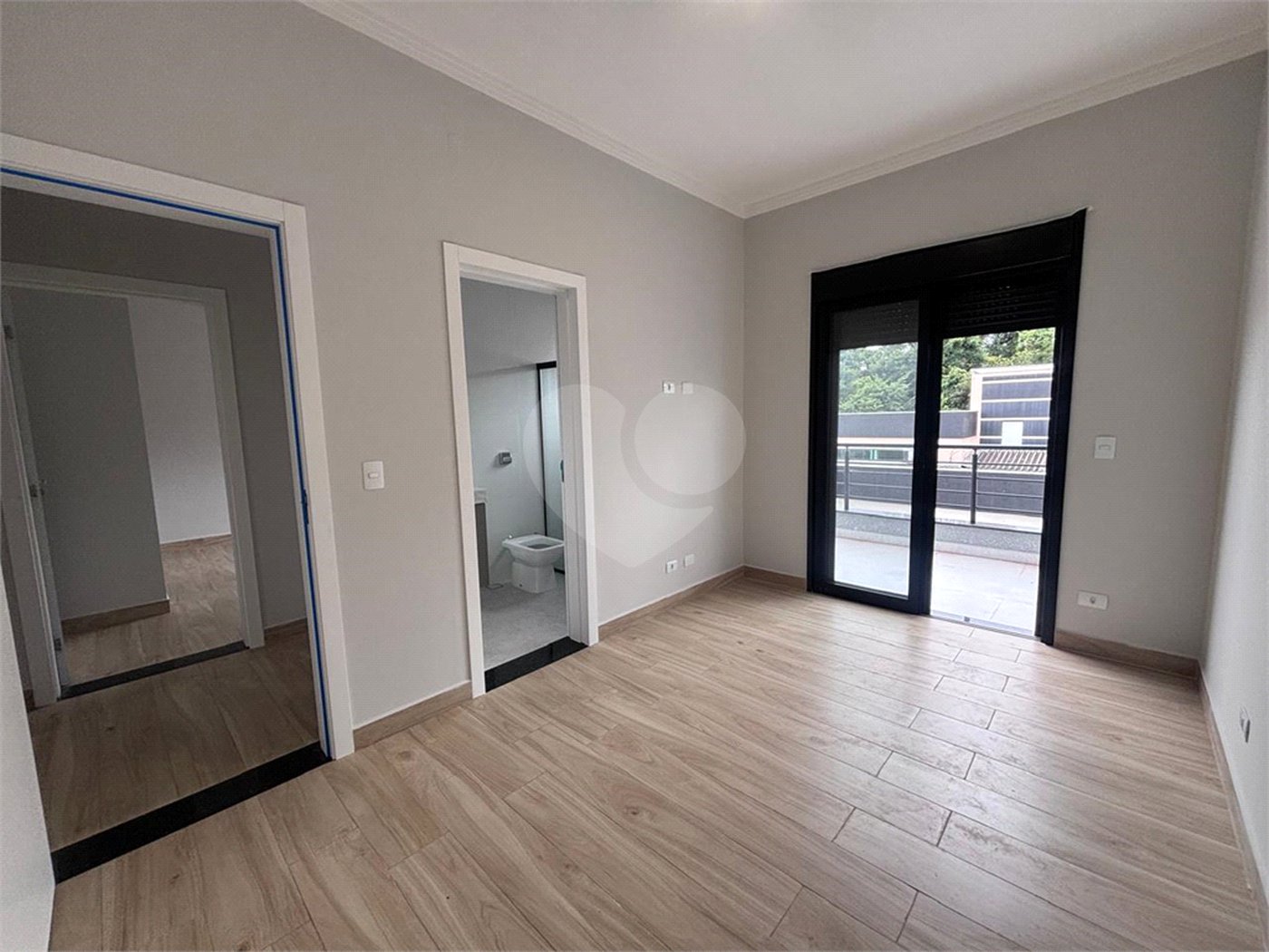 Casa à venda com 3 suítes no condomínio Campos do Conde I e II, Sorocaba - SP