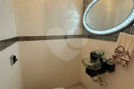 Casa à venda com 3 quartos, sendo 1 suíte,  no Centro, Ponta Porã, MS