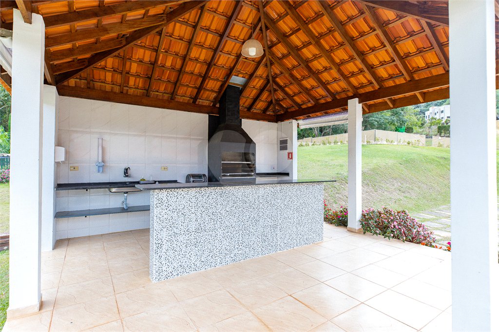 Casa à venda ou para alugar com 5 suítes no condomínio Altos de São Roque, São Roque - SP