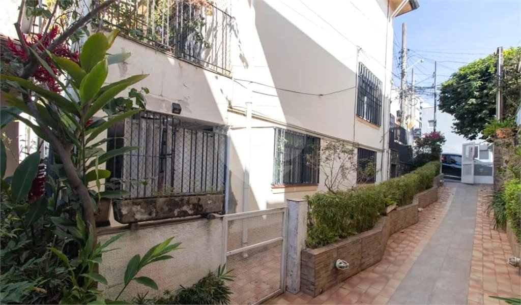 Sobrado à venda com 5 quartos, sendo 1 suíte, em Tucuruvi, São Paulo, SP