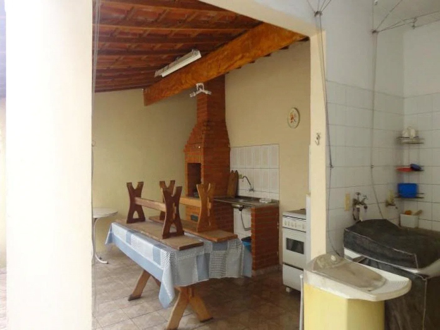 Casa à venda com 3 quartos, sendo 1 suíte, em Jardim Esmeralda, São Paulo, SP
