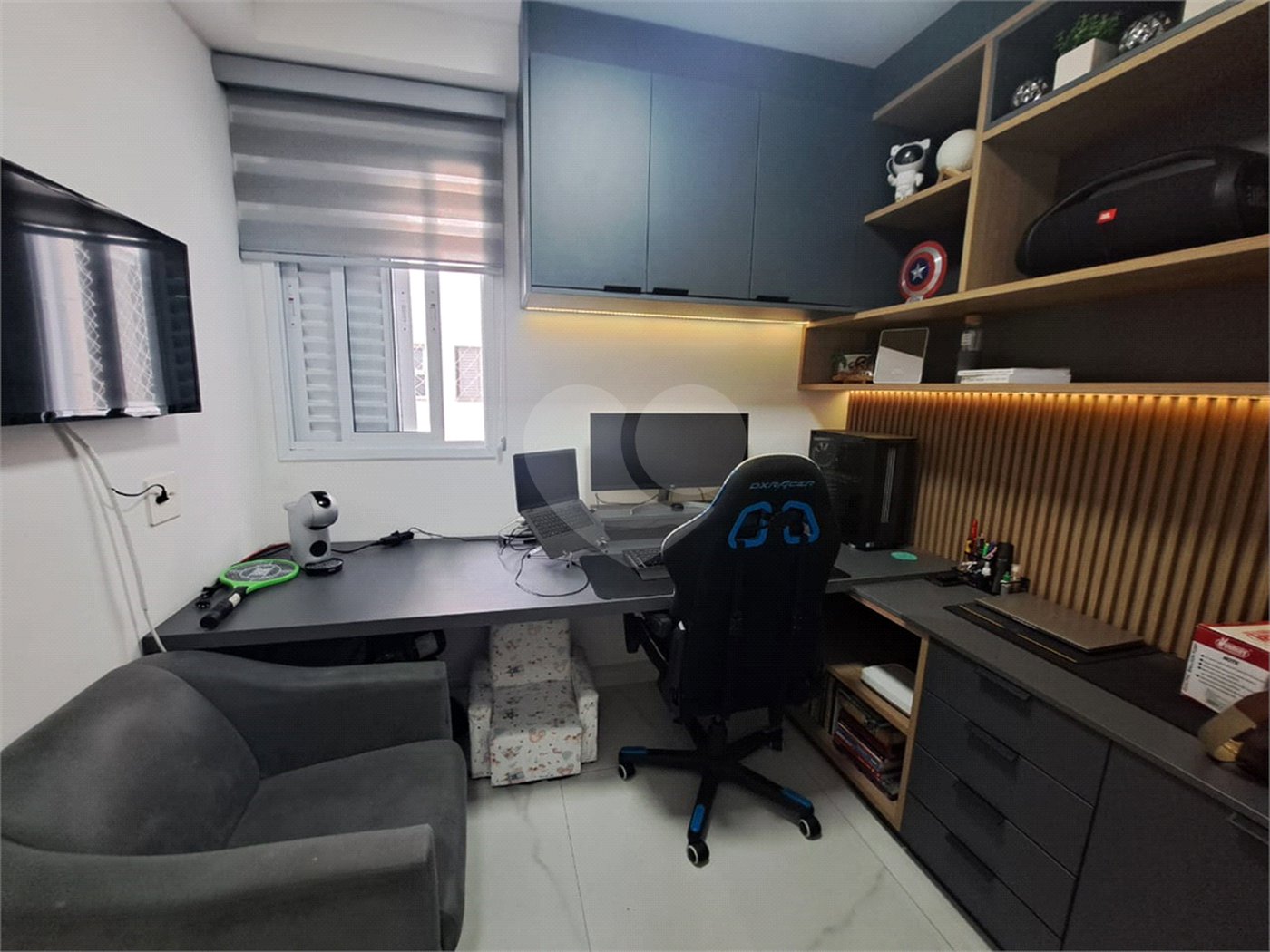 Apartamento à venda com 3 quartos, sendo 1 suíte, em Jardim Peri, São Paulo, SP