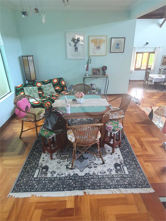 Casa à venda ou para alugar com 4 suítes em Vila Machado, Mairiporã, SP