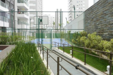 Apartamento à venda com 2 quartos em Vila Anastácio, São Paulo, SP