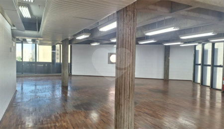Sala à venda ou para alugar em Real Parque, São Paulo, SP