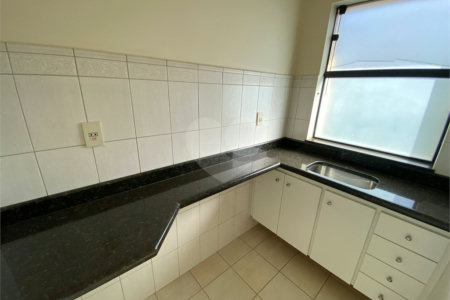 Casa comercial a venda perto da Santa Casa