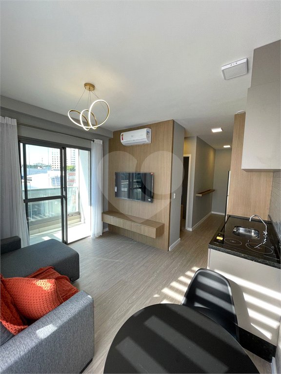 Apartamento á venda em Moema de 1 dormitório e 1 vaga