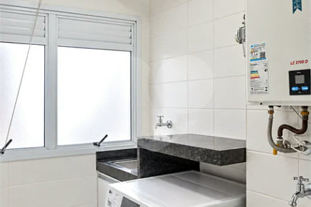 Apartamento mobiliado de 106 m² no Centro de São Bernardo, com 3 dormitórios, suíte, 3 vagas, vista livre e condomínio com lazer completo.
