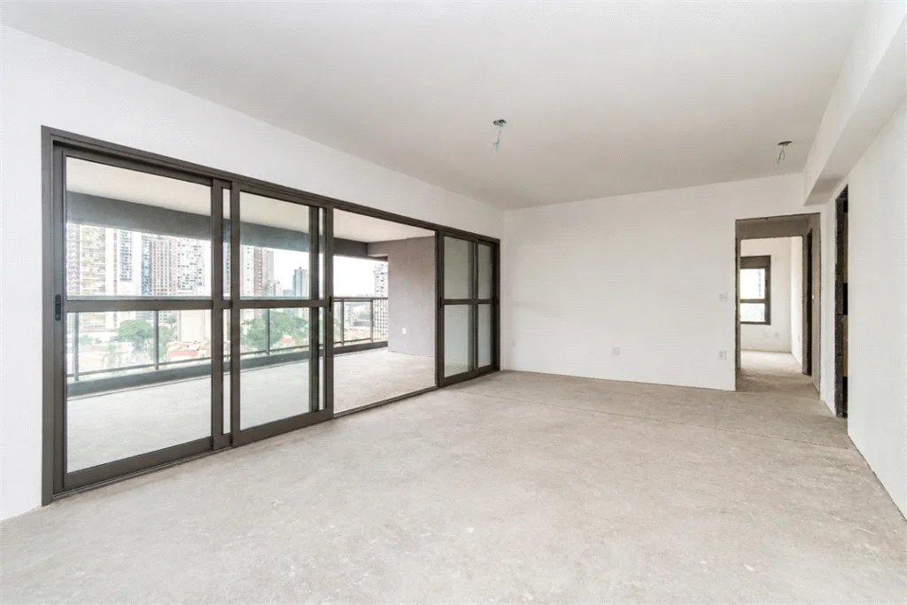 Apartamento à venda com 3 suítes em Jardim das Acácias, São Paulo, SP
