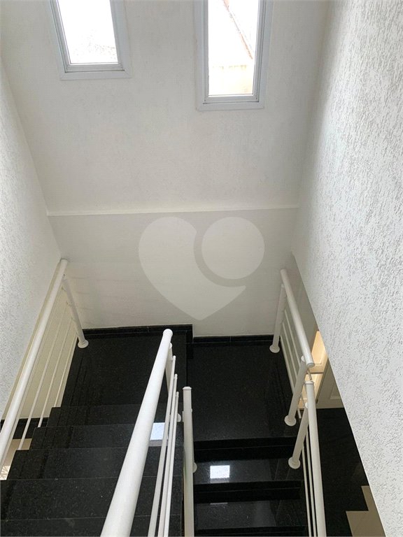 Sobrado à venda com 4 quartos, sendo 1 suíte, em Vila Campo Grande, São Paulo, SP