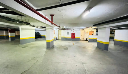 Apartamento à venda com 4 suítes em Vila Uberabinha, São Paulo, SP