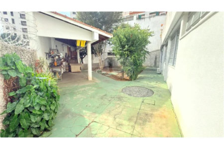 Casa à venda com 4 quartos, sendo 3 suítes, em Santana, São Paulo, SP