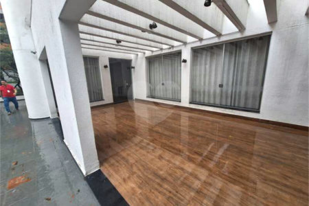 Apartamento à venda com 2 quartos em Indianópolis, São Paulo, SP