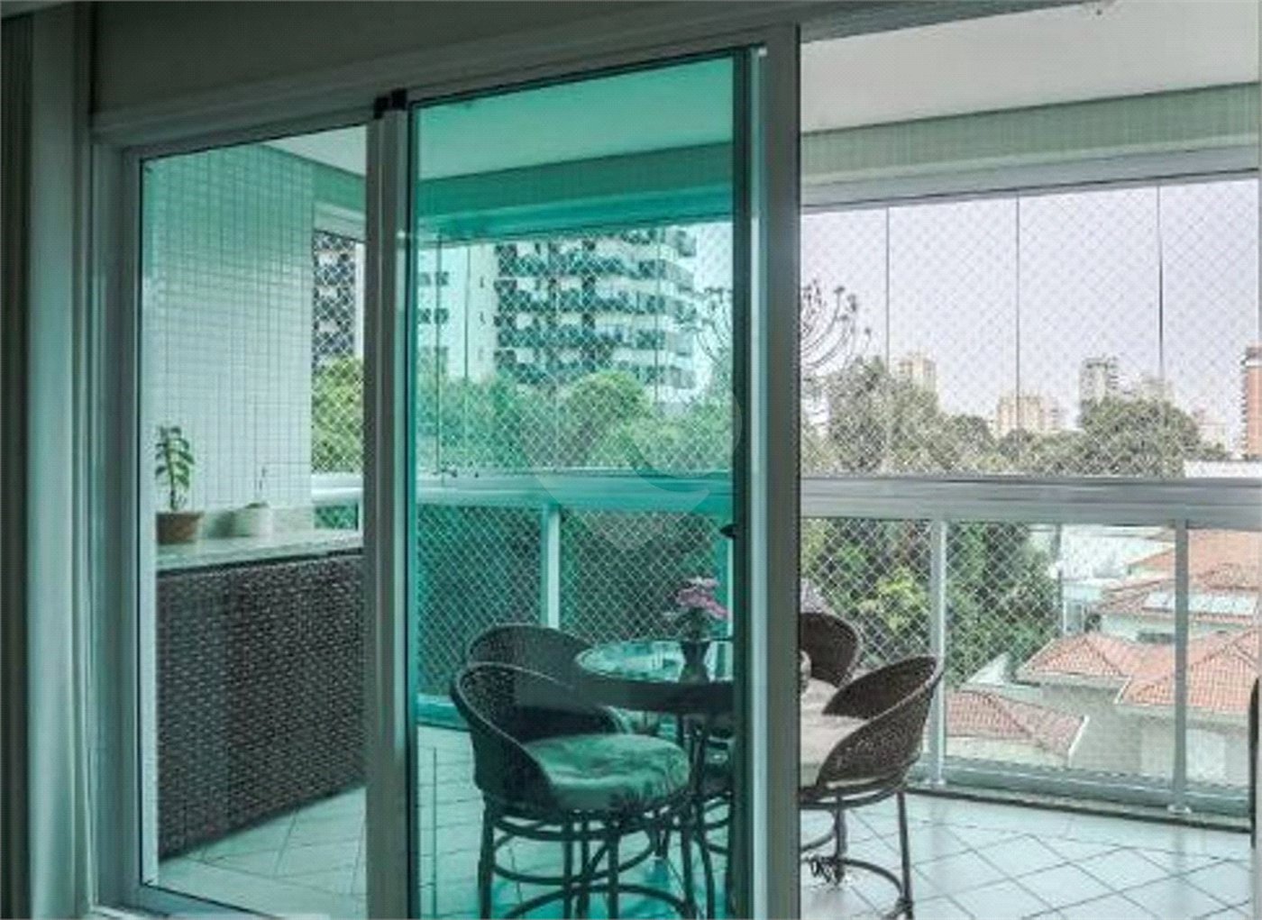 Apartamento à venda com 3 quartos, sendo 2 suítes, em Santana, São Paulo, SP