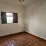 Casa à venda com 2 quartos no Centro, Araraquara, SP