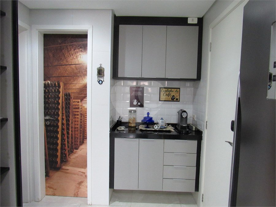 Apartamento à venda com 4 quartos, sendo 3 suítes,  em Tremembé, São Paulo, SP