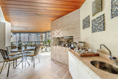 Apartamento à venda com 4 quartos, sendo 2 suítes, em Perdizes, São Paulo, SP