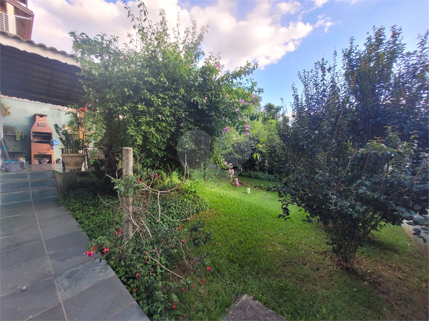 Casa à venda com 3 quartos, sendo 1 suíte, em Itapetinga, Atibaia, SP