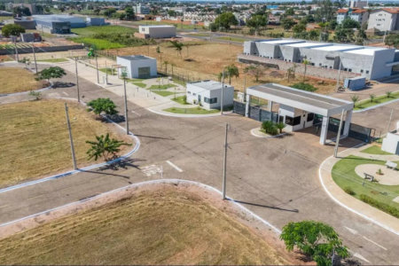 Terreno à venda em Residencial Terra Ville, Três Lagoas - MS