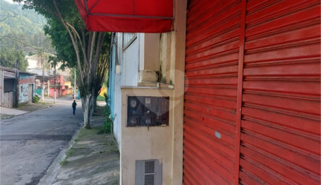 Sobrado à venda com 4 quartos no Brasilândia, São Paulo, SP