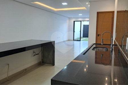 Duplex à venda com 3 quartos, sendo 1 suíte, em Tabapiri, Porto Seguro, BA
