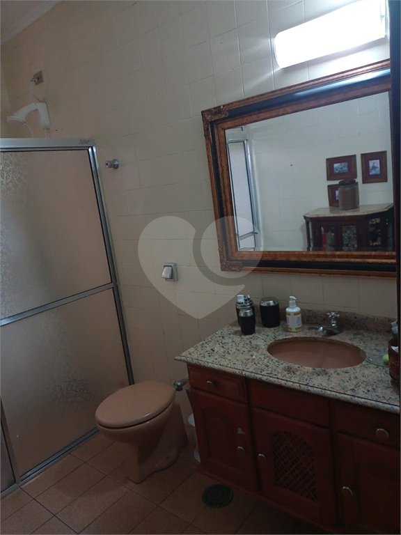 Casa à venda com 3 quartos, sendo 1 suíte, no condomínio Vale da Santa Fé, Vinhedo - SP