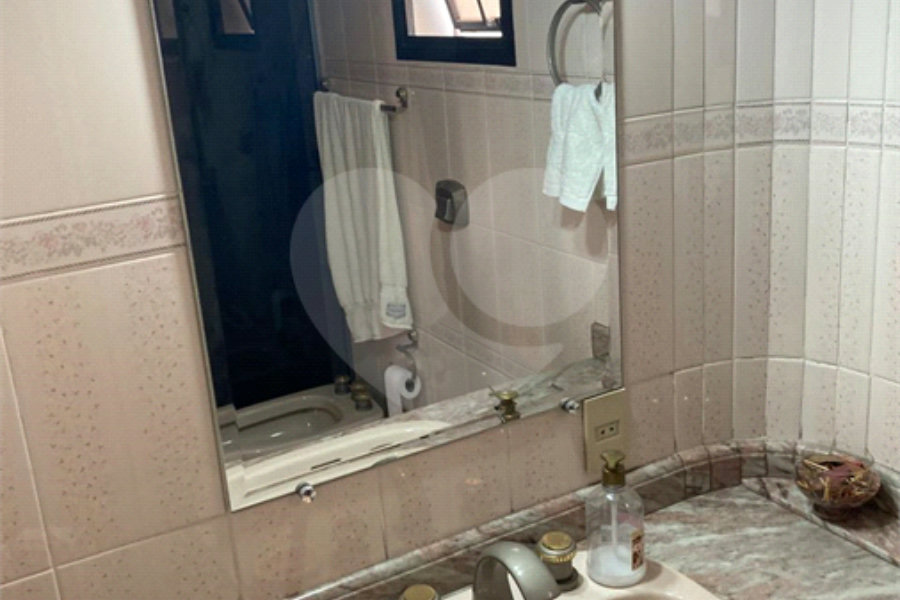Apartamento à venda com 3 suítes em Santana, São Paulo, SP