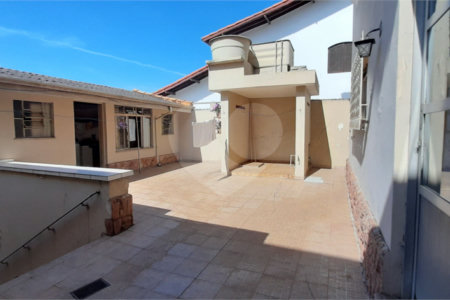 Sobrado à venda com 3 quartos, sendo 1 suíte,  no Centro, São Bernardo do Campo, SP