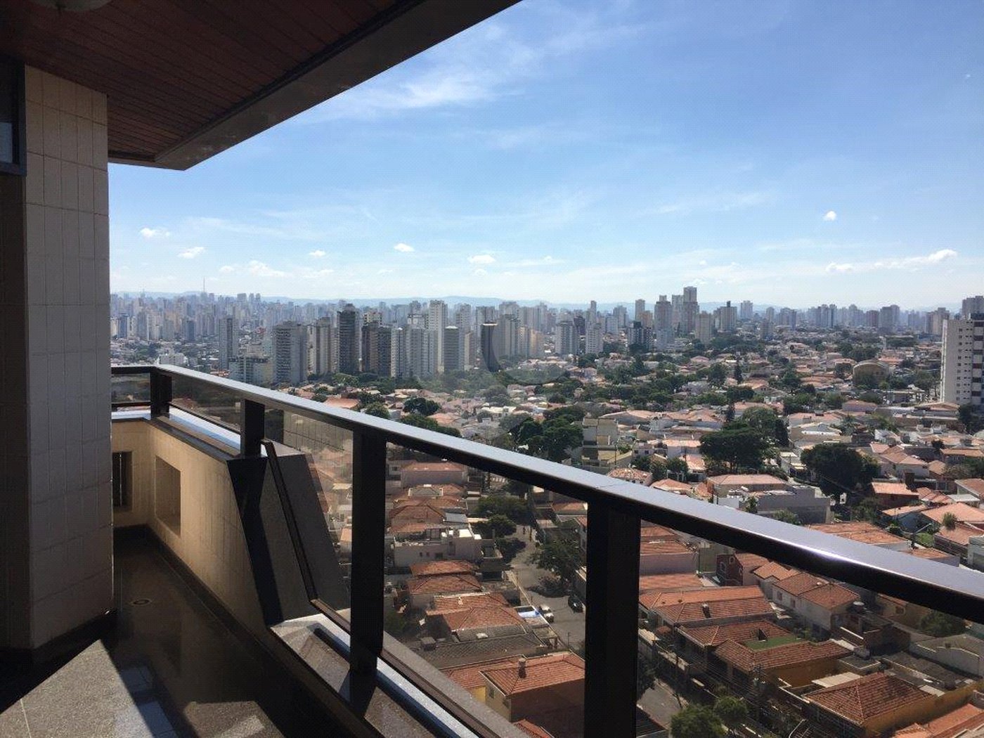 Apartamento à venda com 4 quartos, sendo 3 suítes, em Bosque da Saúde, São Paulo, SP