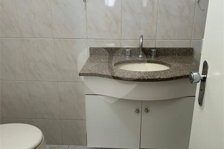 Apartamento à venda com 2 quartos em Bosque da Saúde, São Paulo, SP